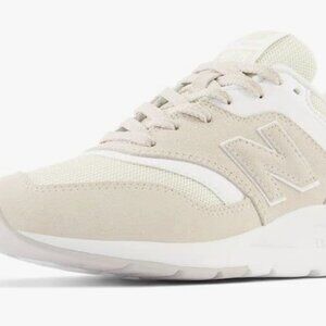 New Balance Women's 997H V1 Sneaker (size 6)